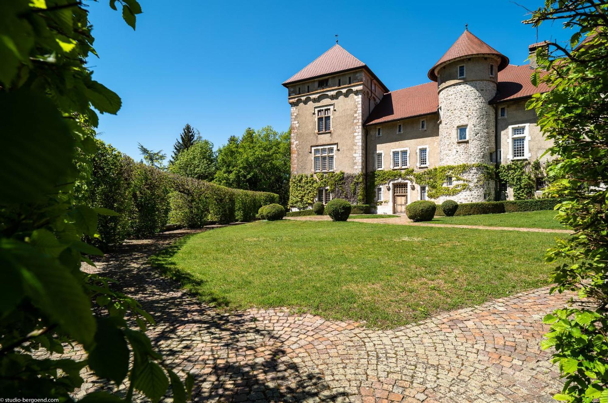 Chateau De Thorens Экстерьер фото